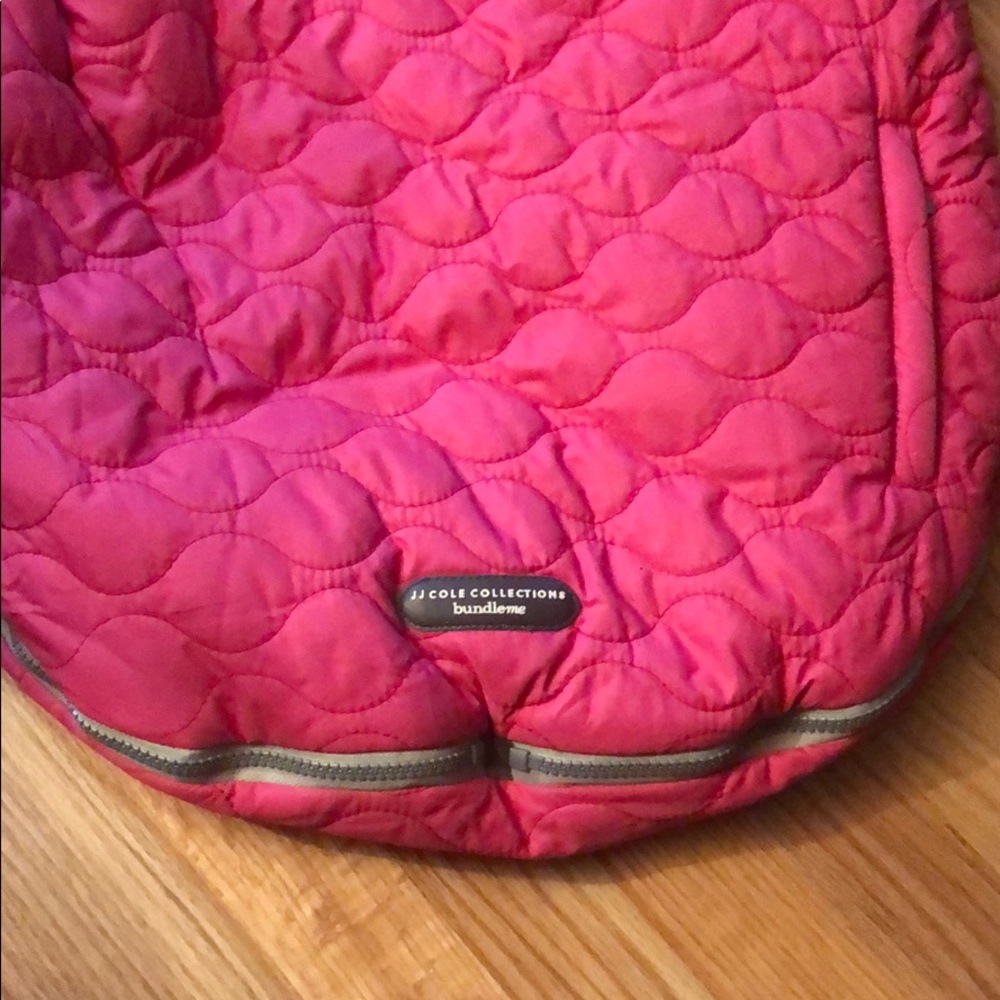 Girls pink toddler jjcole bundle me